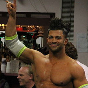 Robbie E